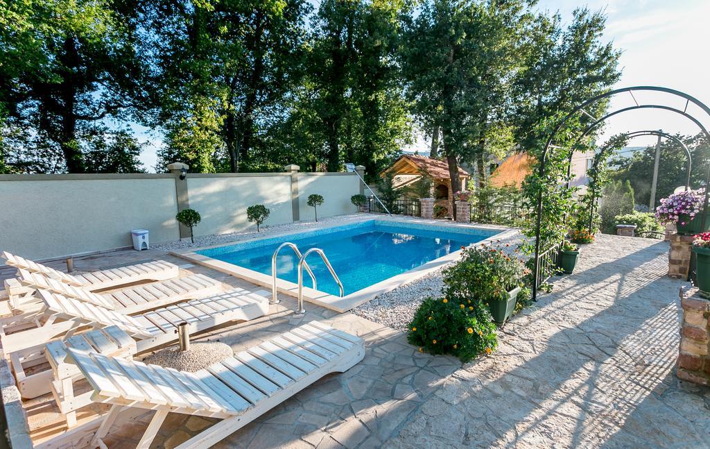 Villa Besha Herceg Novi Exterior foto